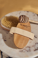 bee smooth exfoliating BODY. brush
